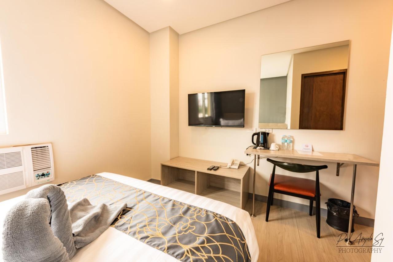 Hotel One Себу Экстерьер фото